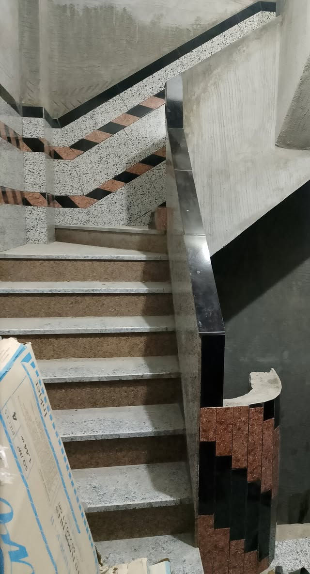 اسلام عليكم اخواني
محمد المصري بخدمتك 
أتواصل ‏‪0788 243 4722‬‏
