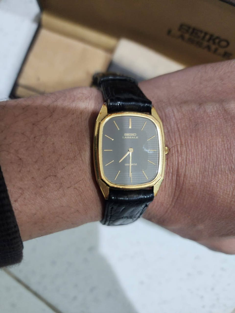 Seiko lasalle originale


**إذا كنت صاحب هذا الإعلان وتريد حذفه لأي سبب، رجاءا أرسل رسالة إلى الدعم الفني**