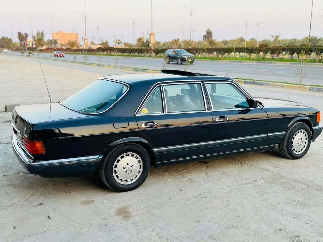 السلام عليكم 
للبيع مارسدس رئاسي باب طويل 
موديل 1991
رقم نكليزي
باسمي مداور ثاني يوم 
سياره جاهزه من كلشي وماعايزه برغي 
لون حبري مكينه وگير بلاد 
دبل فيت بم دبل مروحه 
تخم تاير جديد السعر 55وبيه مجال حق الجيه 
نجف قضاء المناذرة 
تفاصيل اكثر رقم الهاتف 
0780557865 

‭0787 278 8791‬
