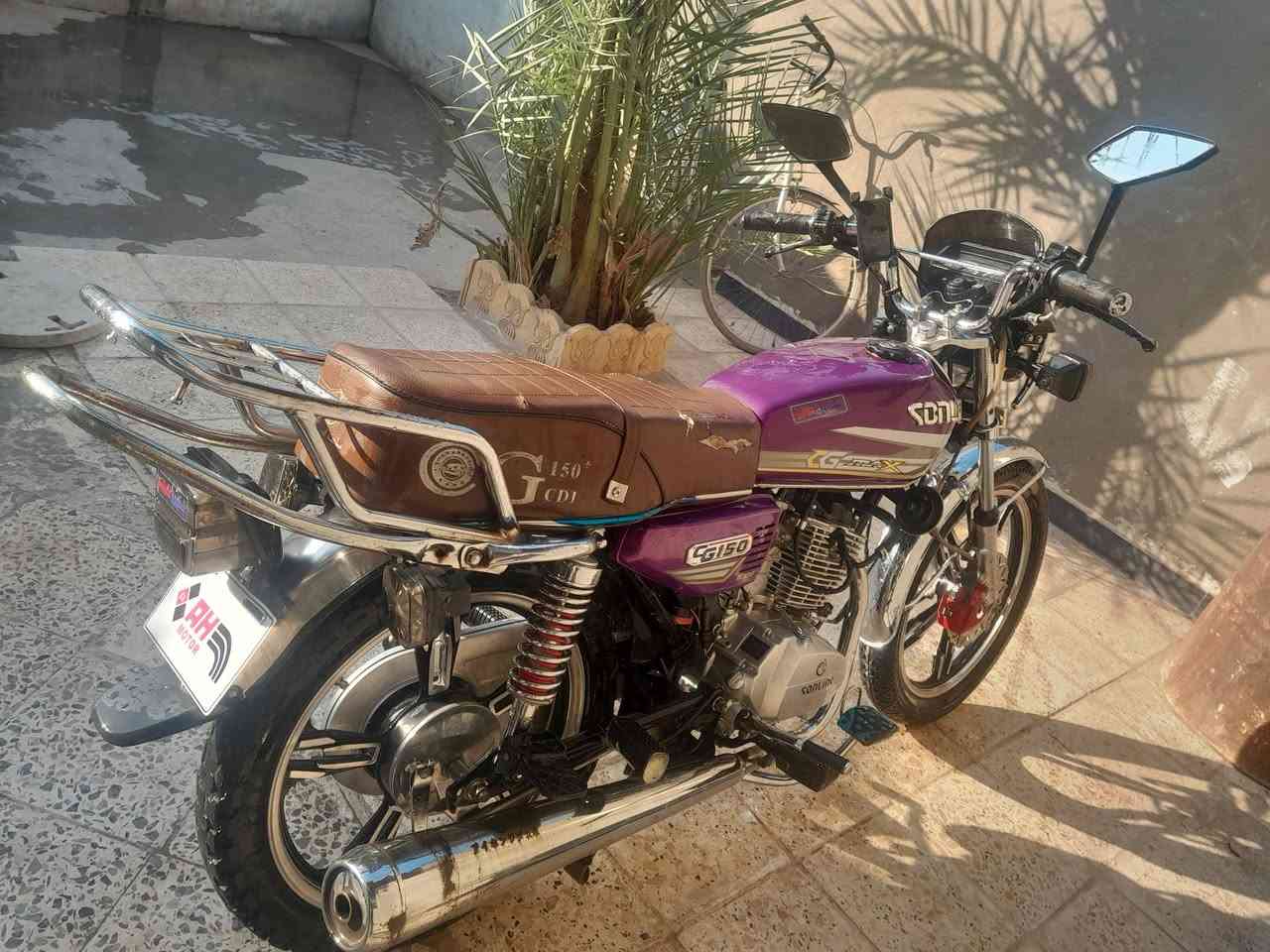 دراجه ايراني 2023 نضيفه كلش مكاني تاجي السعر 600 رقم الهاتف. ***********
