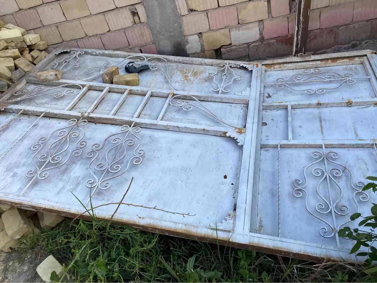 سلام عليكم ، باب حديد نضيف 
150 وبي مجال العنوان الناصرية مركز
الرقم : *********** ناصرية, ذي قار
