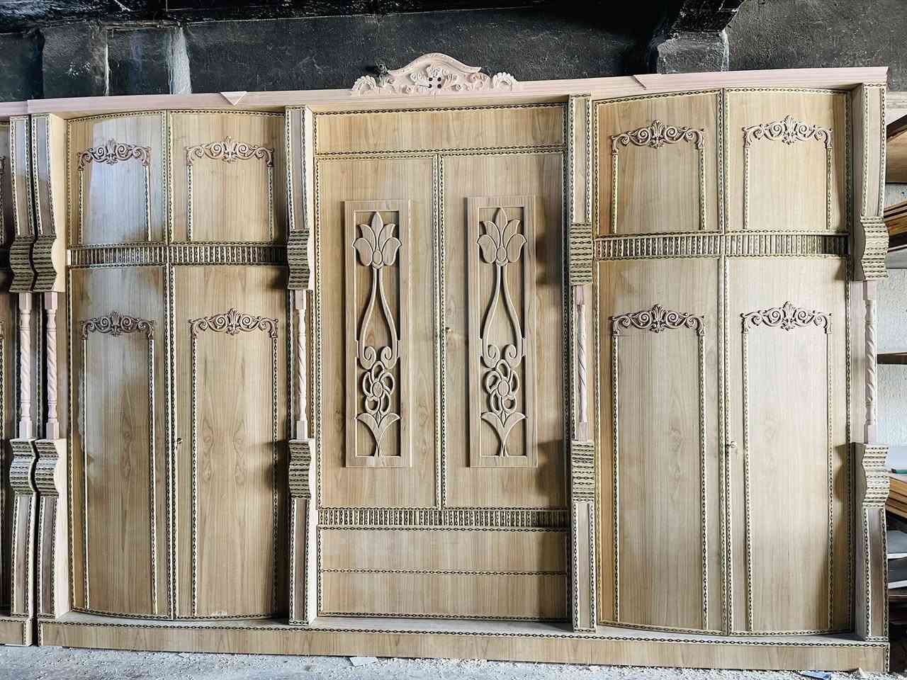 انتاج معمل ومعرض 🔨 التميمي 

كل ماهو جديد ومتميز 

جمله مفرد 

حله ابو غرق شارع الإمام 

لتوصل ***********
