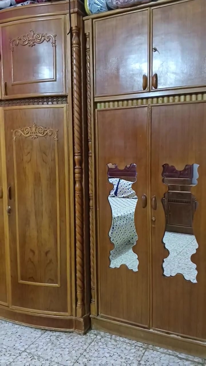 غرفه تسكام عراقي خشبهه قوي ثكيل مابيهه اي خلل مجرد صبغ ترجع الغرفه لوز سعرهه 900 وبيهه مجال مكانهه بابل الشوملي


**إذا كنت صاحب هذا الإعلان وتريد حذفه لأي سبب، رجاءا أرسل رسالة إلى الدعم الفني**