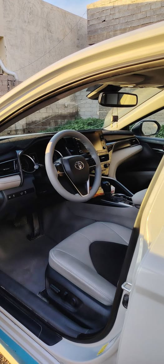 السلام عليكم
للبيع كامريLe بلص2023 وارد أمريكي بيه جاملغ السايق وشويه بلباب

 لون مميز سموكي 

فول مواصفات 

بصمه

فتحه سقف

تغليف كشنات وكاعيه ع ايدي

رادار 

سايد بريك بصمه

رقم بغداد اوربي 

السياره بسمي تحويل ثاني يوم

السعر210
مكاني الانبار فلوجه
***********
