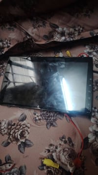 للبيع شاشه مال النترا و مضخم 07764686794 للتواصل