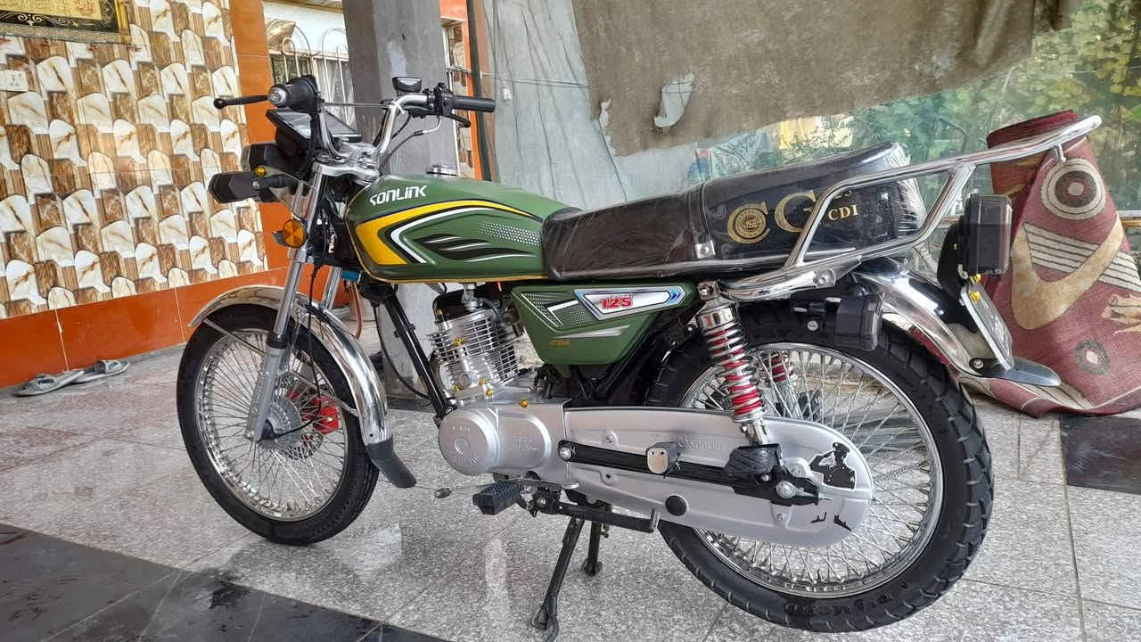 السلام عليكم دراجه تايكر سونك ٥كير موديل ٢٥ دراجه جديده بمعنى الكلمه استخدام قليل مال جناي مكفوله من كلشي اوراق كامله وصل معرض موجود صارله شهر من طالعه من الوكيل السعر 500 وبيه مجال الشراي يتصل وبي خير ويدلل ‏‪0780 729 7147‬‏
