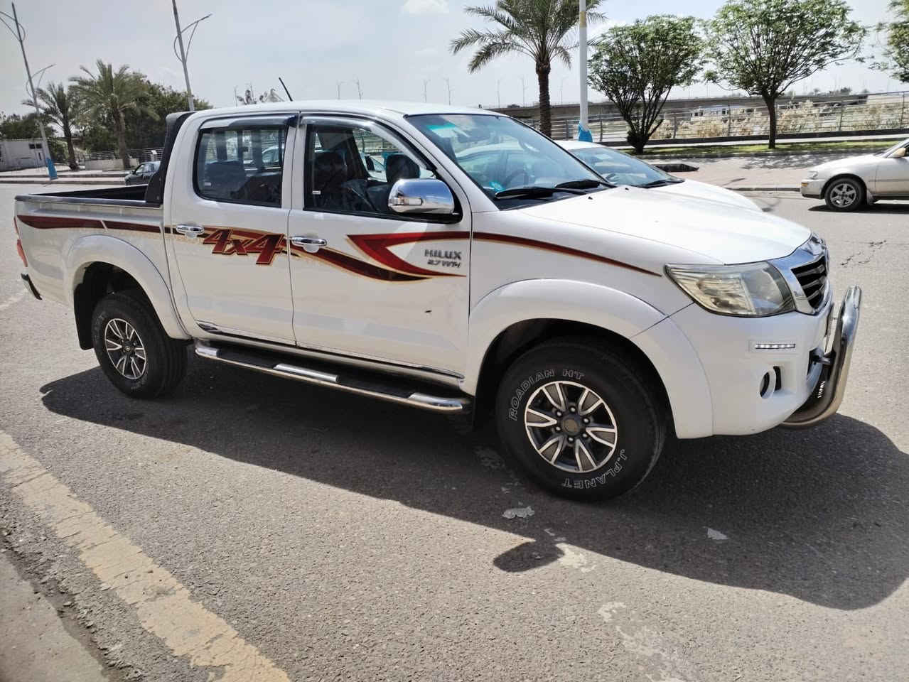 تيوتا فور ويل 2014 مكفوله كفاله عامه عده بارد حك شبر بلباب والباقي كفاله
كير اوتو ماتيك 
رقم بابل تحويل ثاني يوم
كويتي اصل 
فول 
مكفوله من رصع وخدوش 
سعر210 وبيها مجال 
مكان فلوجه كورنيش 
***********
***********
