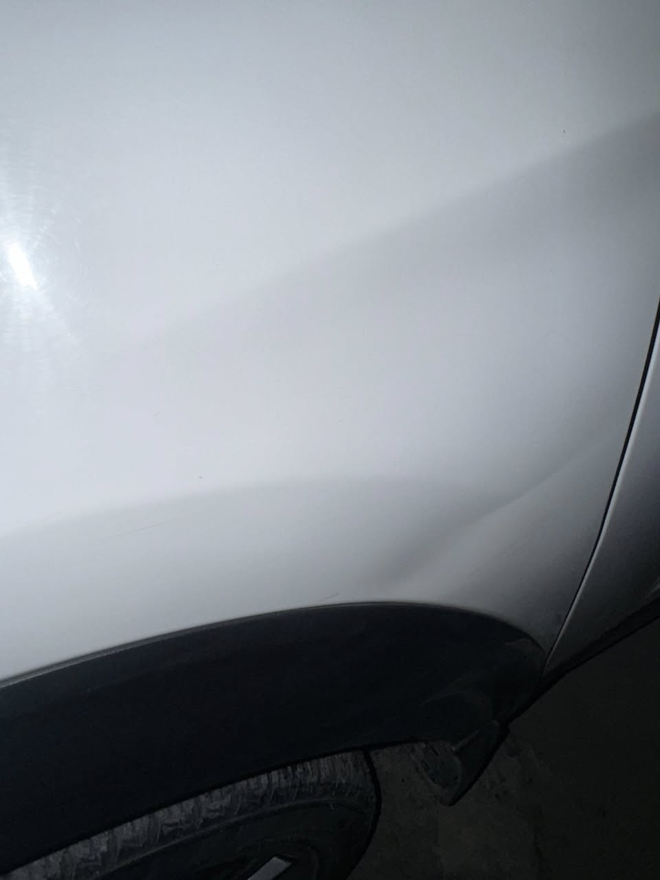 توسان خليجي جيكي 2020 العنوان بغداد تحويل ثاني يوم فول الفول 1/1
بصمة دخول
سقف بانوراما 
كشنات كهرباء
 خمس عدسات واضائة ترحيب 
حساسات خلفية
 كاميرا دوارة 
شاشة الاصلية ام الكاربلاي
 مكفولة من الصبغ والبارد فقط بيها كم طخة بسيطة وخدوش ورصعات  الموضحة بالصور ماشية 103الف 
السعر 195$ بيها مجال بسيط
للاستفسار :***********
