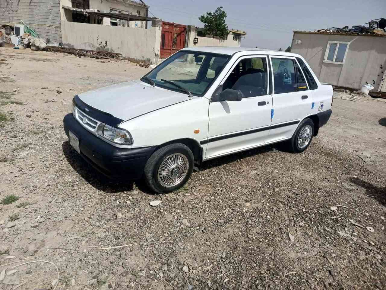 اللهم صل على محمد وال محمد
سايبا للبيع مكينه وكير جدد خير من الله 
حداديه تخم تاير جاهزه 
مصفره غرامات شكلها احلى من الصور 
سياره جديده ماشيه شي قليل 
سعرها 28 وبيها مجال بسيط 
***********
