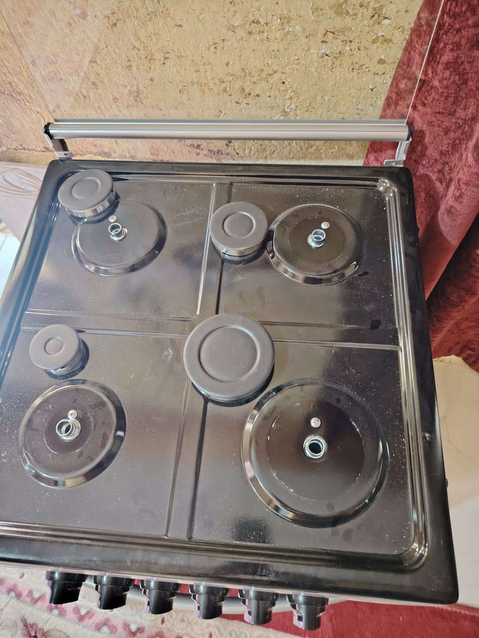 طباخ جديد ما مستخدم ماخذينه محلات 250وريده 190 شراي يتفضل خاض


**إذا كنت صاحب هذا الإعلان وتريد حذفه لأي سبب، رجاءا أرسل رسالة إلى الدعم الفني**