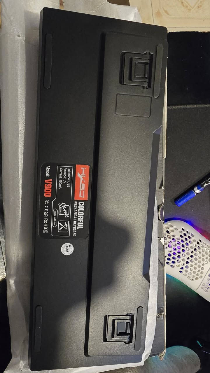 للبيع
مبرد T404B
كيبورد ميكانيكي 
مايك HyperX QUADCAST 2


**إذا كنت صاحب هذا الإعلان وتريد حذفه لأي سبب، رجاءا أرسل رسالة إلى الدعم الفني**