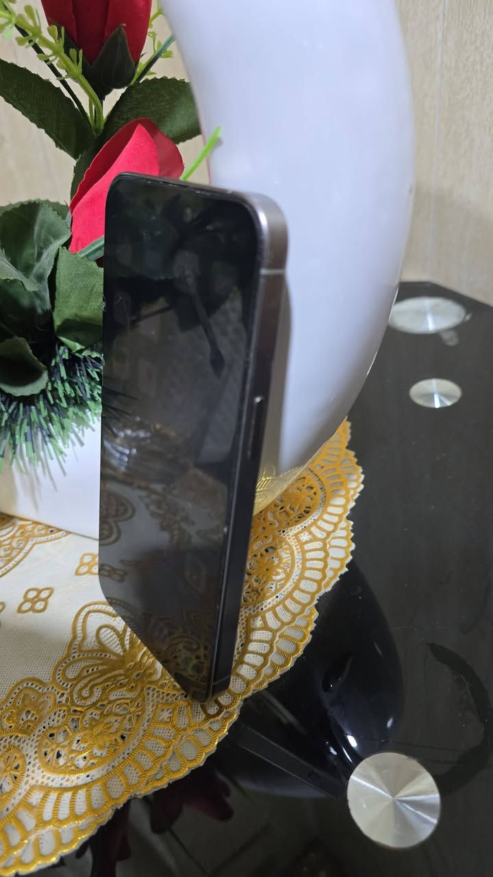 سلام عليكم ايفون 15 برو ماكس للبييع 
جهاز جديد ممفتوح كامل مكمل 
للاستفسار ***********
