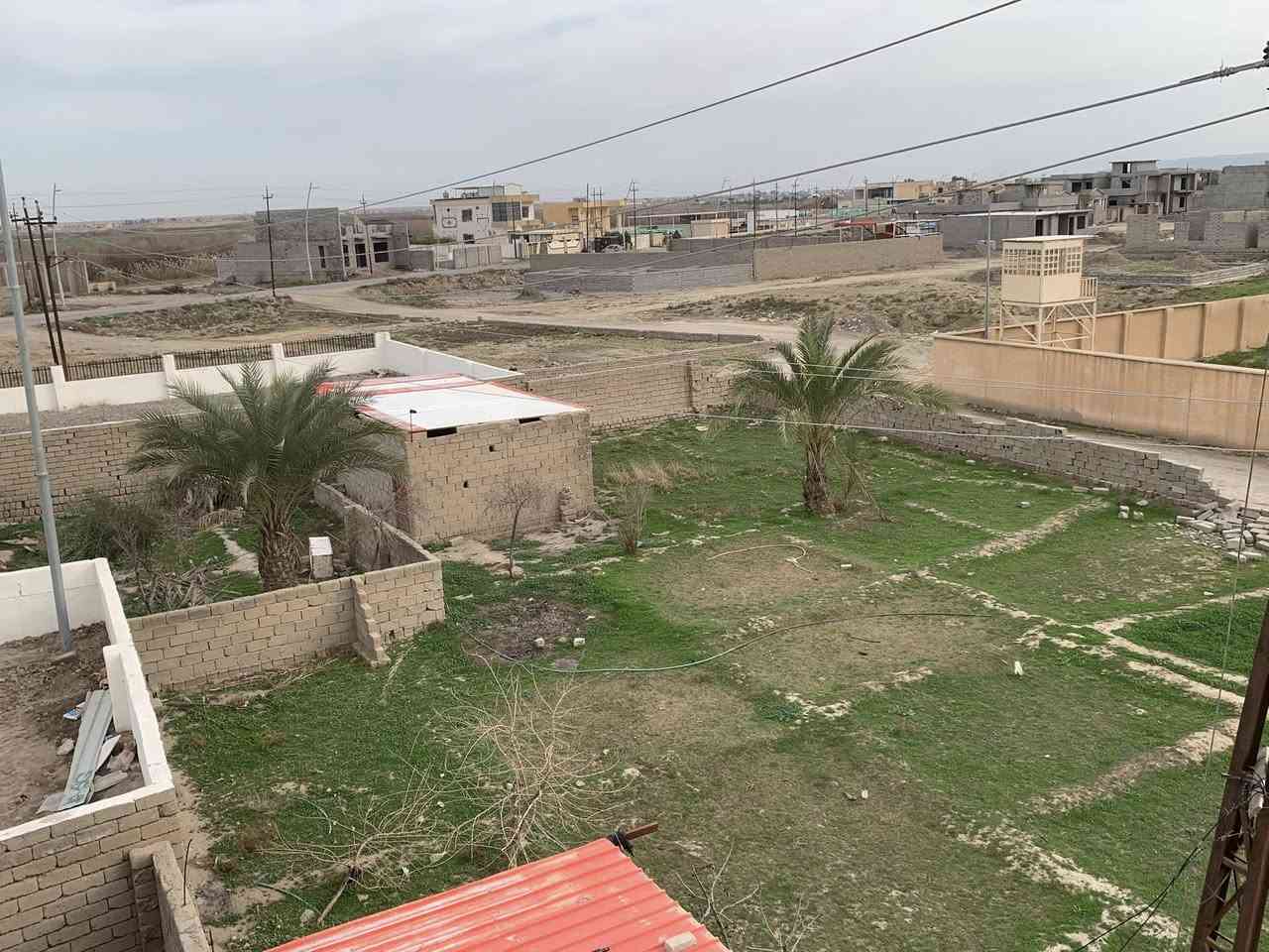 السلام عليكم
ارض زراعية للبيع مقسمة على 3 قطع كل قطعة 318متر 

العنوان الزراعة مجاور مشروع ماء العملاق الحايط على الحايط

ملاحظة: ترك شارع بعرض ٦ امتار موازي لحايط العملاق يتصل بالسدة ونهايته شارع تبليط لقاعة القطمير ...مسافة الشارع مامحسوبة ضمن ٣١٨ 

للأستفسار اكثر 

الاتصال على الرقم :***********
