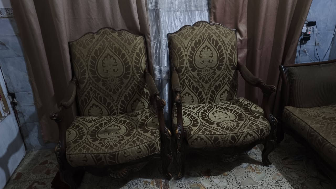 تخم مصري درجة اولى مستعمل الاستفسار *********** واتساب
