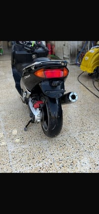 إسلام عليكم تي ماكس البيع مكينه مفتوحه 2200. 07860579826