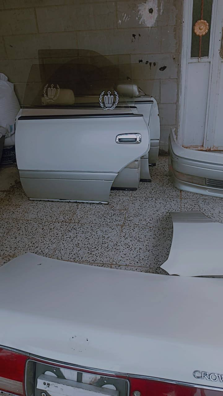 فره كامله مال راس الثور للبيع كله جديد الشراي يجي خاص اوالتصال عله الرقم ‏‪***********‬‏
