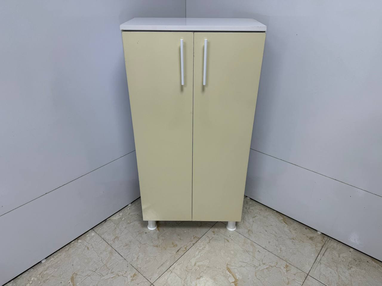 ا
#جزامه #خشب 

القياسات 
120 سم الارتفاع 
 60 سم العرض 
33سم العمق 

السعر 80 الف 
التوصيل بغداد 5 الاف 
محافظات 10 الاف 

المحافظات المشموله بالتوصيل 

(كربلاء بابل نجف ديوانيه سماوه ناصريه عماره البصره صلاح الدين ديالى واسط الأنبار 👈🏻رمادي + فلوجه )


**إذا كنت صاحب هذا الإعلان وتريد حذفه لأي سبب، رجاءا أرسل رسالة إلى الدعم الفني**