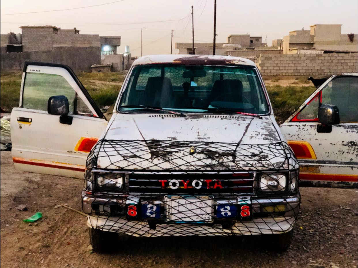 السلام عليكم  للبيعبيكم 88 كروسيده محرك كير شاصي شرط 
السنويه الى 2029 كربوان بنزين بيه  مكان السياره موصل  
جانب الايسر الهاتف ***********
