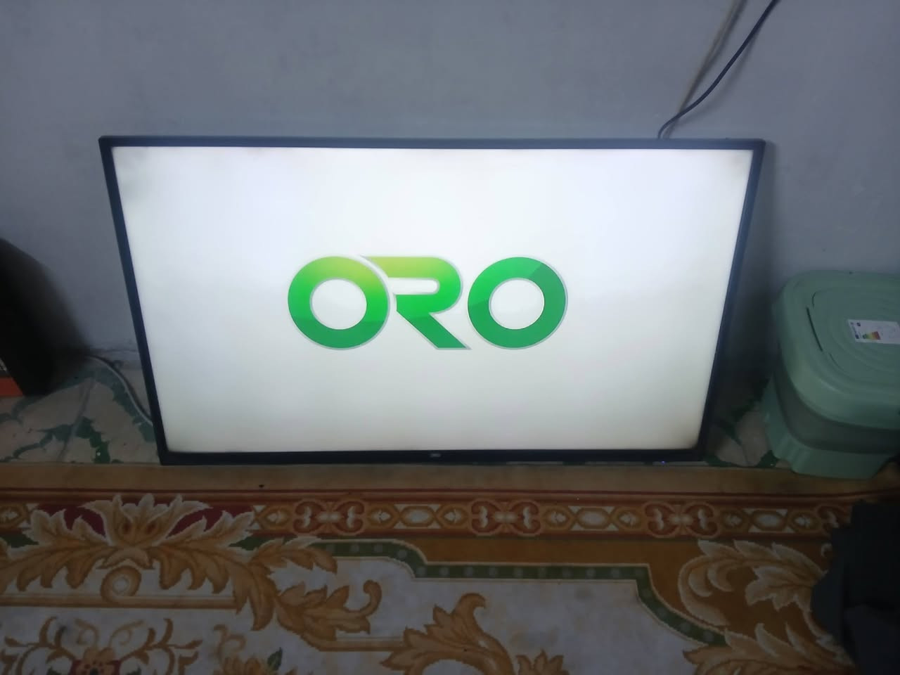 عندي غسالة وبلازمة شغالات واسعارهن مناسبة عنواني بغداد موبايل ***********
