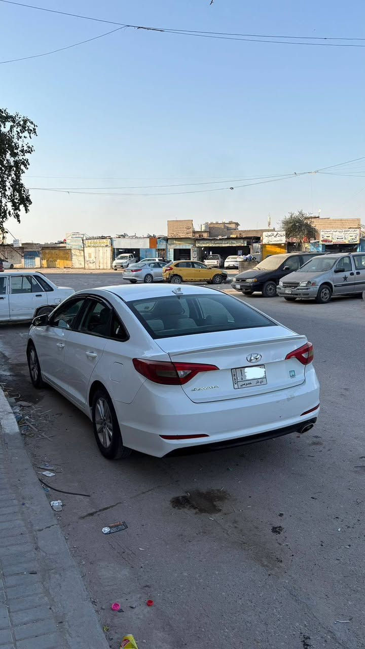 هونداي سوناتا موديل 2016 وارد امريكي حادث فقط بنيد بدون دواخل السياره جاهزة مكينه كير حداديه تبريد  حجم المحرك 2400 سنويه لسنة 2028 رقم ذي قار مكان السيارة بصرة السعر 116 للاستفسار *********** - *********** البصرة, العراق
