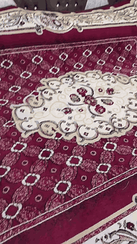 محفوره للبيع قياس 4/3 مستعمله شي قليل تركي نظيفه السعر 80 ألف حي السكر ***********
