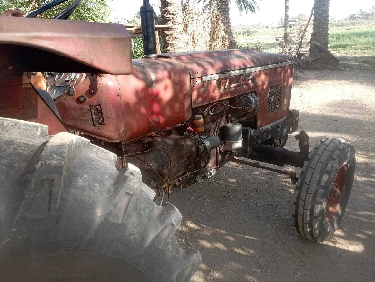 سلام عليكم البيع عنتر موديل 86مكفوله مع عربانه اسكندريه بلاديه مكان بابل جبله ***********
