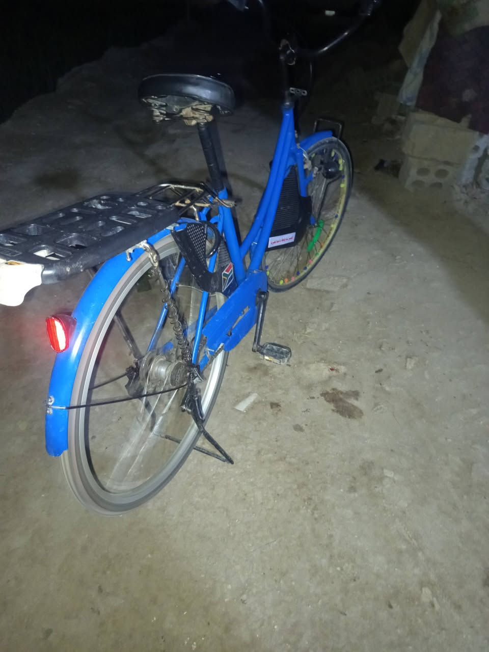 سلام عليكم باسكل لبيع موديل 2014 باسكل نضيف والسعر 110وبي مجال الباسكل نوعيتBD  حجم 26 عل خاص


**إذا كنت صاحب هذا الإعلان وتريد حذفه لأي سبب، رجاءا أرسل رسالة إلى الدعم الفني**