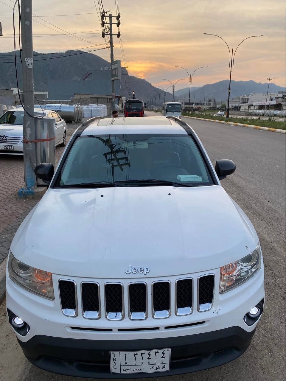 jeep kompaks 2011 ful ful
مەکینە ٢٤ی مەرخوب 
کوشن جڵدو هیتەر
سڵاید 
ناو زەرد 
شاشە ئایپاد
دەبڵ ئەکسل 
سوکان ڤۆلیۆم 
تەحدید سورعە 
تەبرید سارد و گەرم بە شەرت 
لە ئاڤانتیەک بەنزین کەمتر دەخوات 
گێڕ و مەکینە بە شەرت 
ڕۆنی مەکینەو هایدرۆلیکی گێڕی تازە گۆڕاوە 
بلاجیکتۆر و لایتی پێشی کامل حەدەسەو زینۆنە
بڕاوە بڕاوە کۆدی بۆ کراوە بە ناوی خۆمە 
بێ دەحمو لێدران هەمو شتێک بە شەرت ماڵی مەدەنی بە شەرت رانية, السليمانية


**إذا كنت صاحب هذا الإعلان وتريد حذفه لأي سبب، رجاءا أرسل رسالة إلى الدعم الفني**