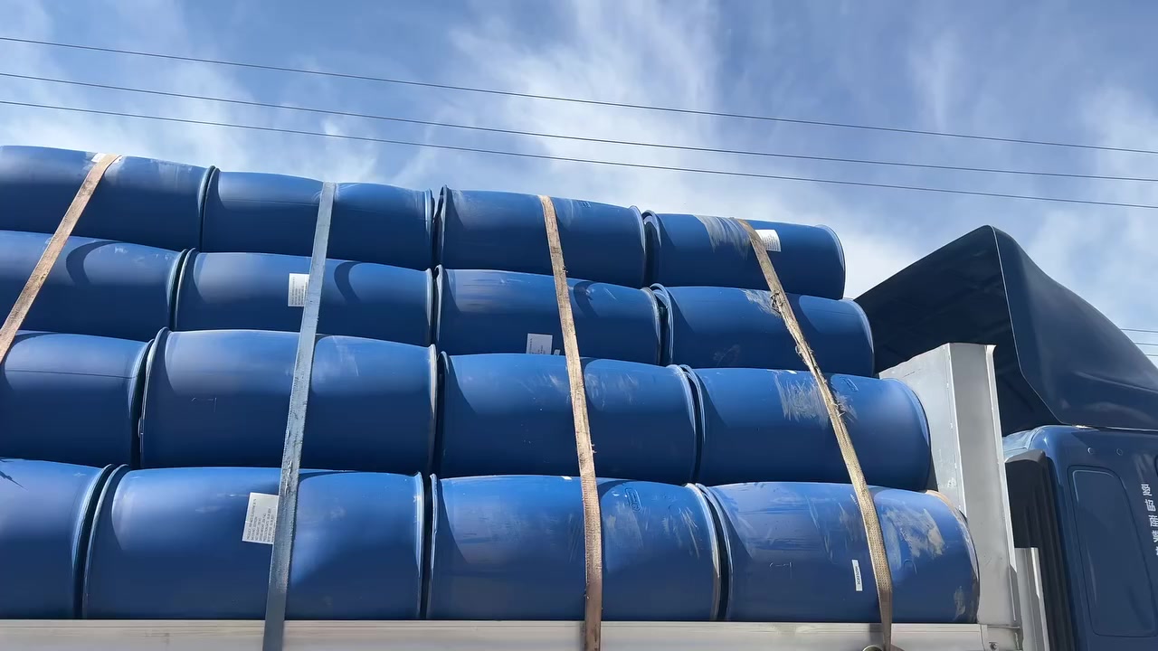 سلام عليكم براميل 220لتر  ***********1///سعر 16الف واصل
