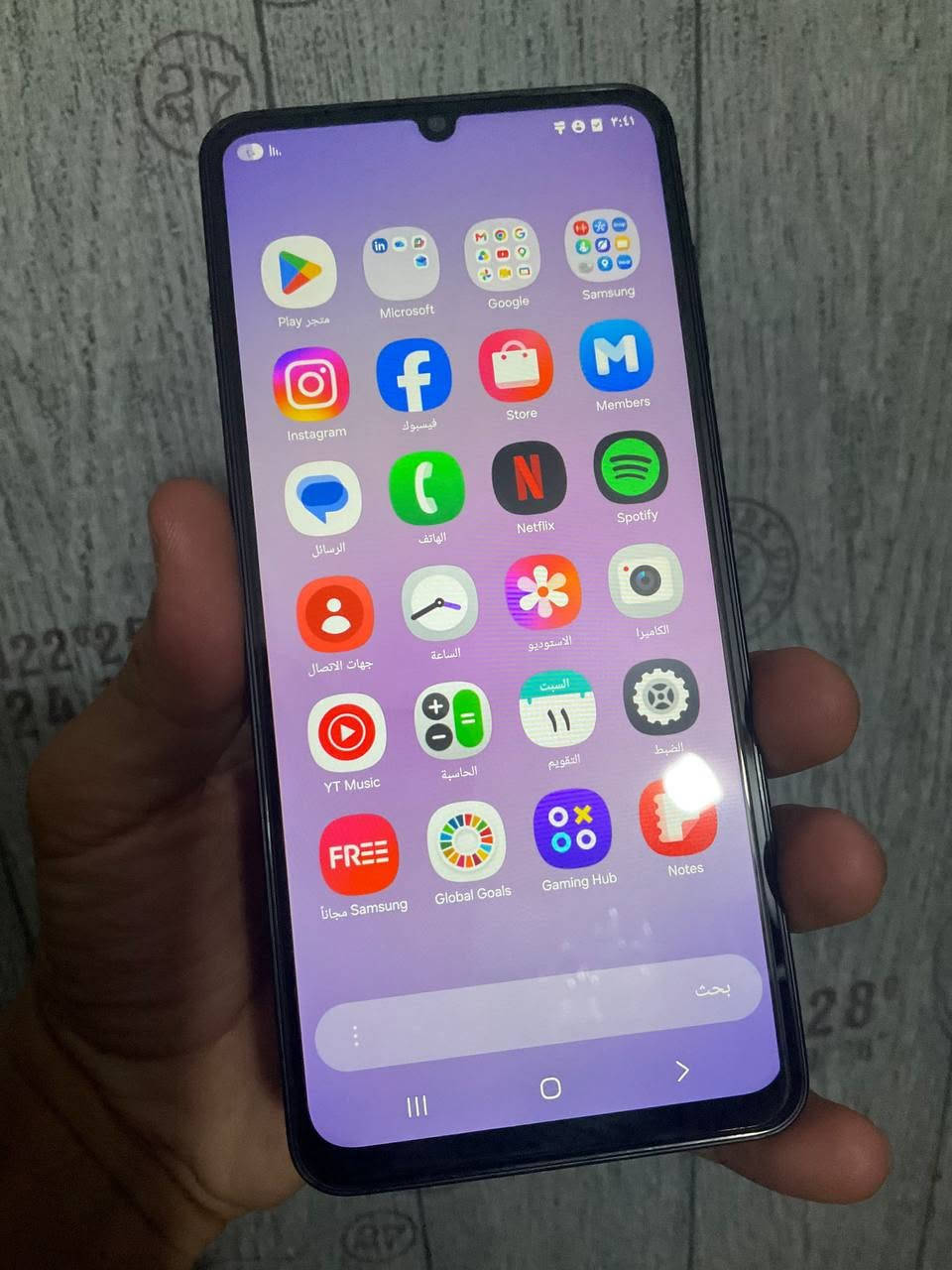 سامسونك A07 4G جديد فقط مفتوح من الكارتون ذاكرة 64 رام 4 
بطارية 5000 - مع كفر ولاصق شاشة مثبت بي 
مكان بغداد حي الجهاد - السعر 170 وبي مجال 
***********
