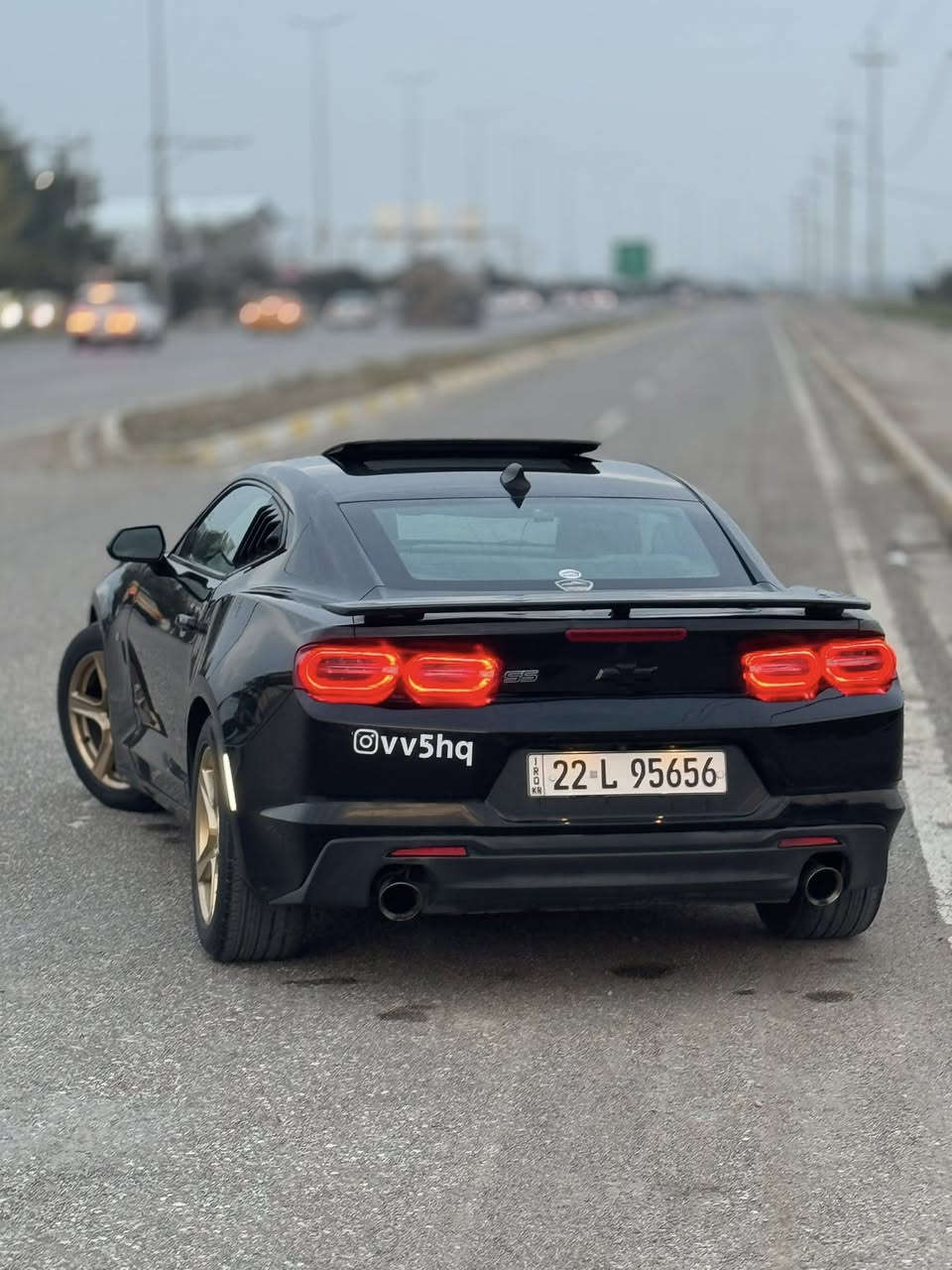 سلام عليكم للبيع او مراوس اب بي واي دي رقم اربيل فقط
كمارو موديل ٢٢ 

٤ سلندر توربو 

رقم اربيل بسمي تحويل ثاني يوم 

بيها قطعه ١ بونيد فقط صور حادث موجود يمي 

سياره نضيفه بمعنى كلمه 

ممشئ سياره ٩٦ الف كم 

موصفات سياره 

كار بلاي 

سلايت 

كشنات جلد 

داخل اصفر 

سياره كله عل بلاد 

مكان سياره كركوك 

سعر 170 $ وبيه مجال ال شراي 

اذا مو شراي لا دوخني 

رقمي ***********
