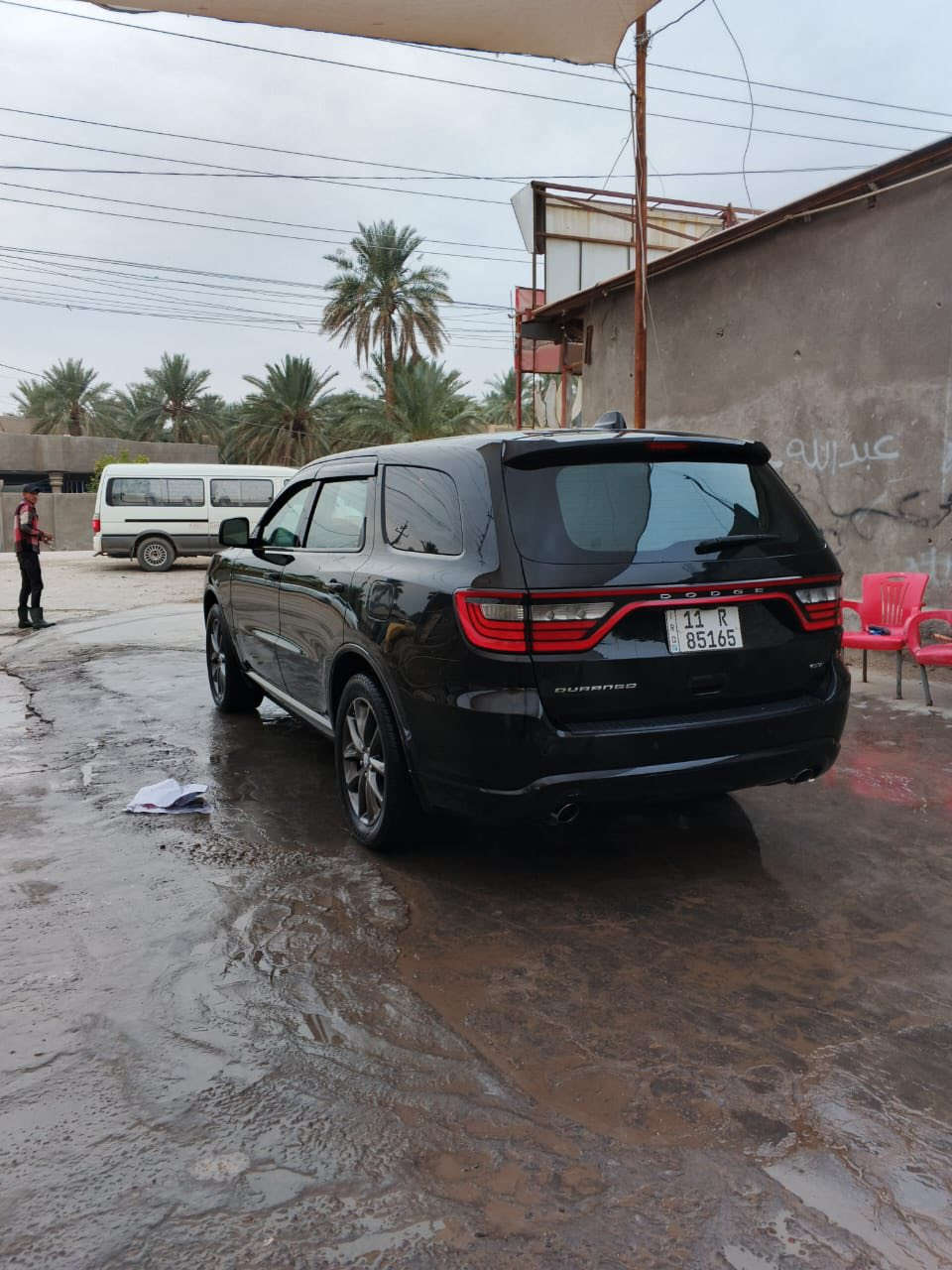 السلام عليكم ورحمة الله وبركاته دورنكو وارد موديل ١٨ بسمي رقم بغداد مشروع وطني مكانها بابل سياره جديده جداا مواصفات GT معروفه صور الحادث بالمنشور صبغ جاملغ فقط بدون فتح ولاتبديل وبدون أيرباك بيع او مراوس حسب القناعه *********** م م ***********
