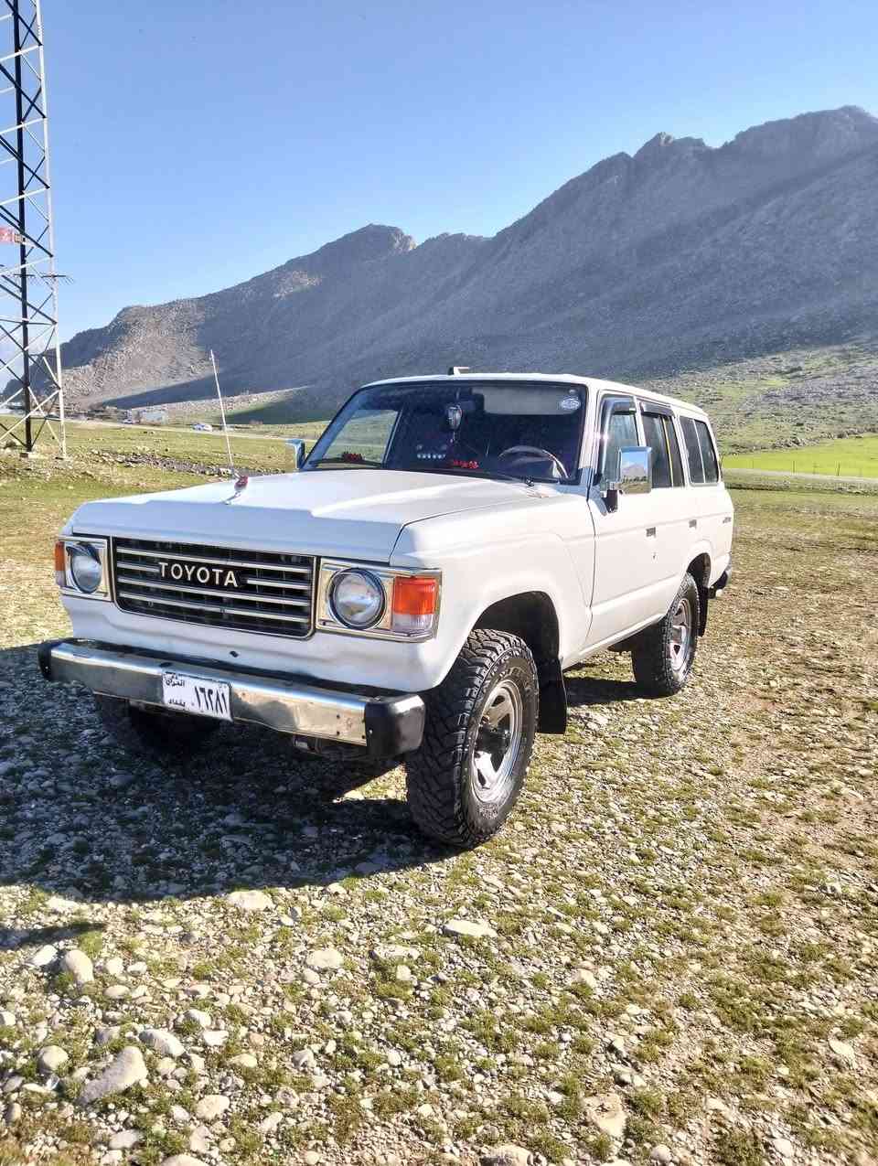 لانگرۆز بۆفرۆشتن مۆدیل 85ئاڕم پلاستیک سلیمانی 2fو چوارگیڕ گیڕومەکینە و ئەکسلودەبڵ ئەکسل بەشەرت چوارتایەی جەبەلی لەژیرایە مەکینەی ستەندەرە هەموگیانی بەشەرت***********+***********
