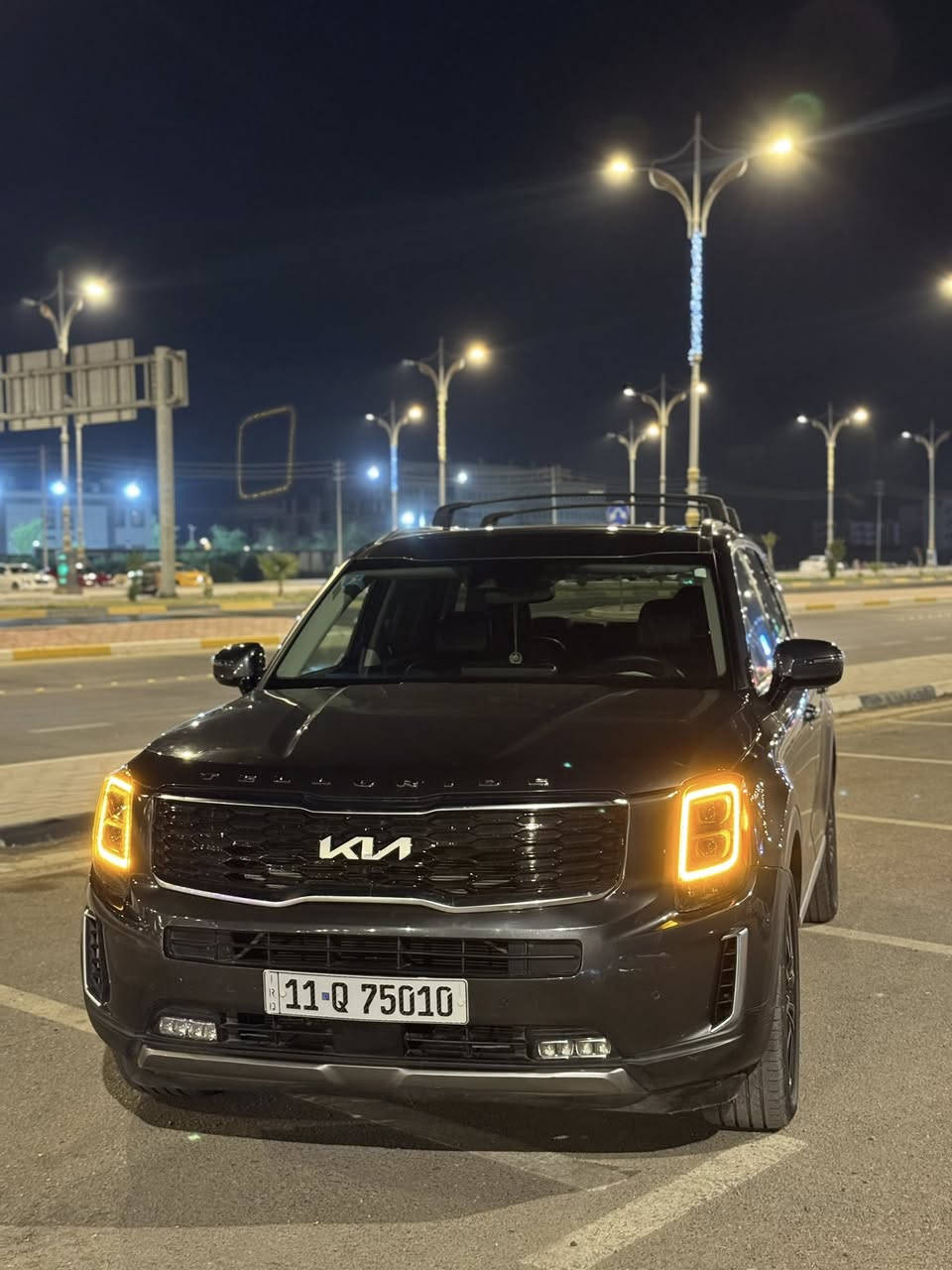 السلام عليكم
كيا تلورايد 

موديل 2022 

مواصفات SX برستيج 

رادار امامي خلفي 

نقطه عمياء 

حساسات امامي خلفي 

تحديد مسار 

كامرات 360 درجه 

فتحه سقف 2 

جنطه كهرباء 

سايد بريك بصمه 

مري شفط 

ويل 20 اسود 

كشنات كهرباء 

كشنات تدفئه تبريد 

ميموري كشنات 

وبعد هواي مواصفات بيه 

محرك 6 سلندر 3800 

حادث السياره بنيد وقبق جنطه فقط 

تبديل قبق جنطه بلادي نفس اللون وتبديل بنيد وصبغ 

ايرباك دركه ودشبول فقط 

السعر 295 وبيه مجال للشراي 

للاستفسار ***********
