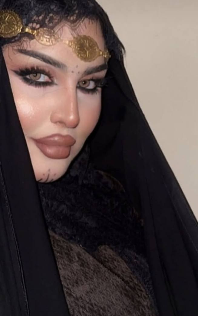 عدسات الملكه 
أهلا وسهلا 
للحجز والاستفسار المرسله خاص او واتساب 👈***********
