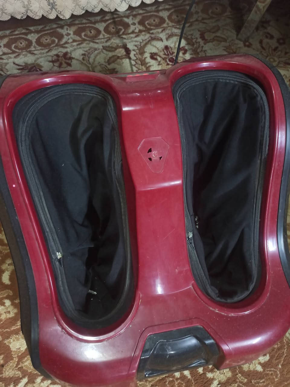 جهاز تدليك تحكم بالسرعات وهيتر تدفئة تدليك عضلات قدم كامله جهاز مامستعمل هواي سعره 110 مكاني طويريج ***********
