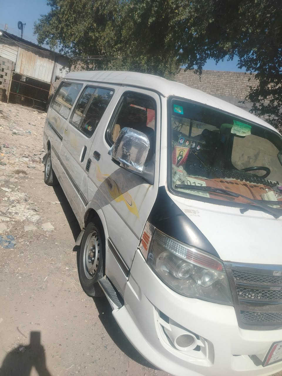 سياره فتون 2017 السعر 90 ورقه ***********
