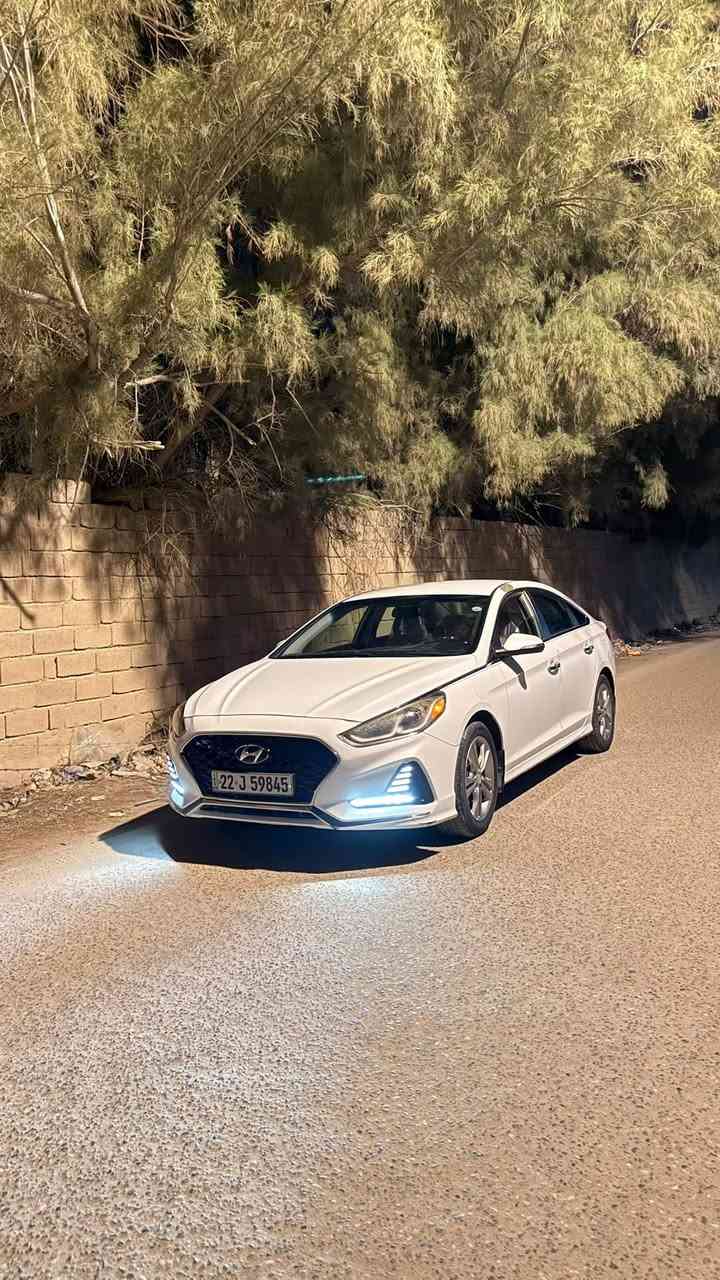 سوناتا 2018 وارد امريكي 🇺🇸
مواصفات السوناتا معرفوفه 
رادار 
تحكمات ستيرن
شاشه
مثبت سرعه
والى اخررر …..
السنويه منتهية ٢٠٢٥/١٢/١٤
رايه يريد تحويل راعيه بالبصره
مكان السياره بصره ابي الخصيب
السعر ١٢٨ وبـيه مجال حك الجيه 
ماموجود ع الفيس 
وتساب ورصيد 
***********
