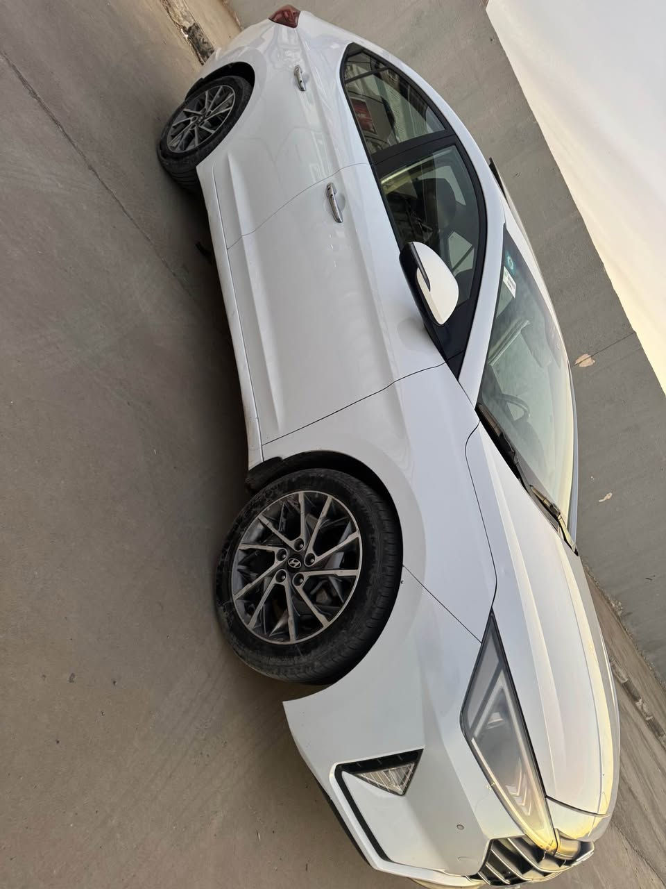 سلام عليكم النترا خليجي 2019 فول مواصفات مكينه 2000 سلايت شاشه كامره تحكم ستيرن ويل كب 17 رقم بغداد الجديد بأسمي سنويه جديده ماشيه 90 مكينه كير مكفول 
( فقط صبغ نصف باب السائق  ) موضح بلسونر
السعر 157 مجال بسيط رقمي *********** مكاني بغداد بغداد, العراق
