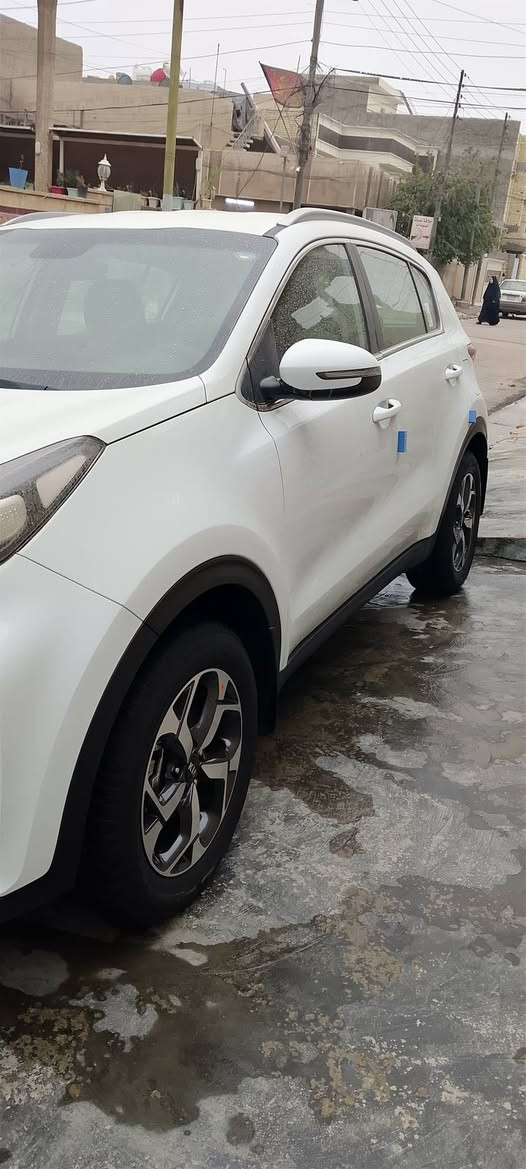 السلام عليكم اسبورتج خليجي موديل ٢٠١٩ رقم اربيل بأسمنه كفاله عامه السعر ١٨٥ ورقه العنوان بغداد الكرخ للاستفسار ***********
