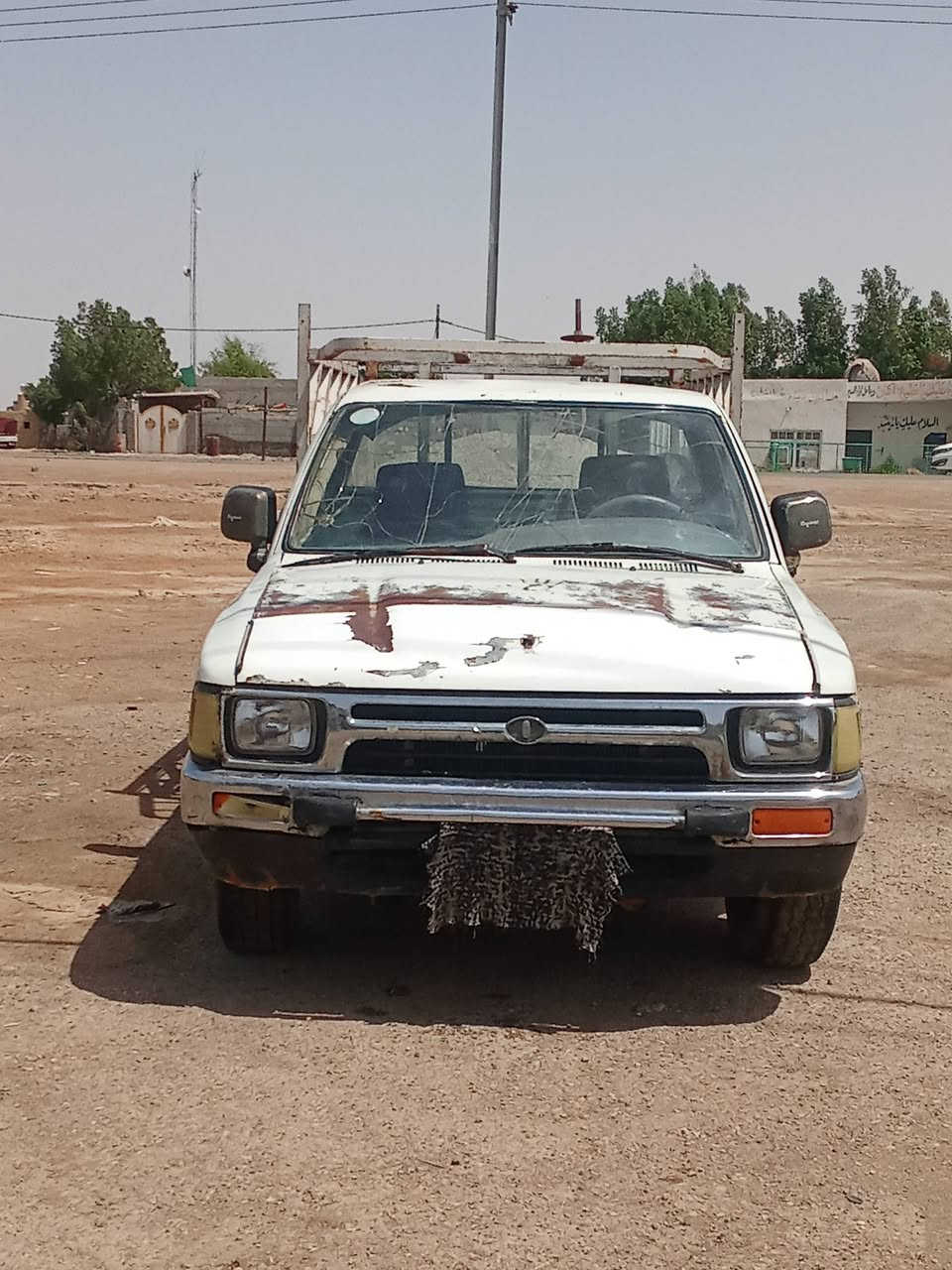سلام عليكم بيكم البيع موديل 89 رقم بغداد بيكم جاهزه بس بيهه خياسات بدواسات محرك خير من الله شغل واطلع البصره 

.. ملاحظه. راعيه ماندله وين اني ابيعلك مكفوله من سرقه والحرام ويااه وكاله والسنويه 
. 
السعر 33بيهه مجال بسيط  خاص هاذه رقمي*********** بي واتساب 👉  مكان واسط
