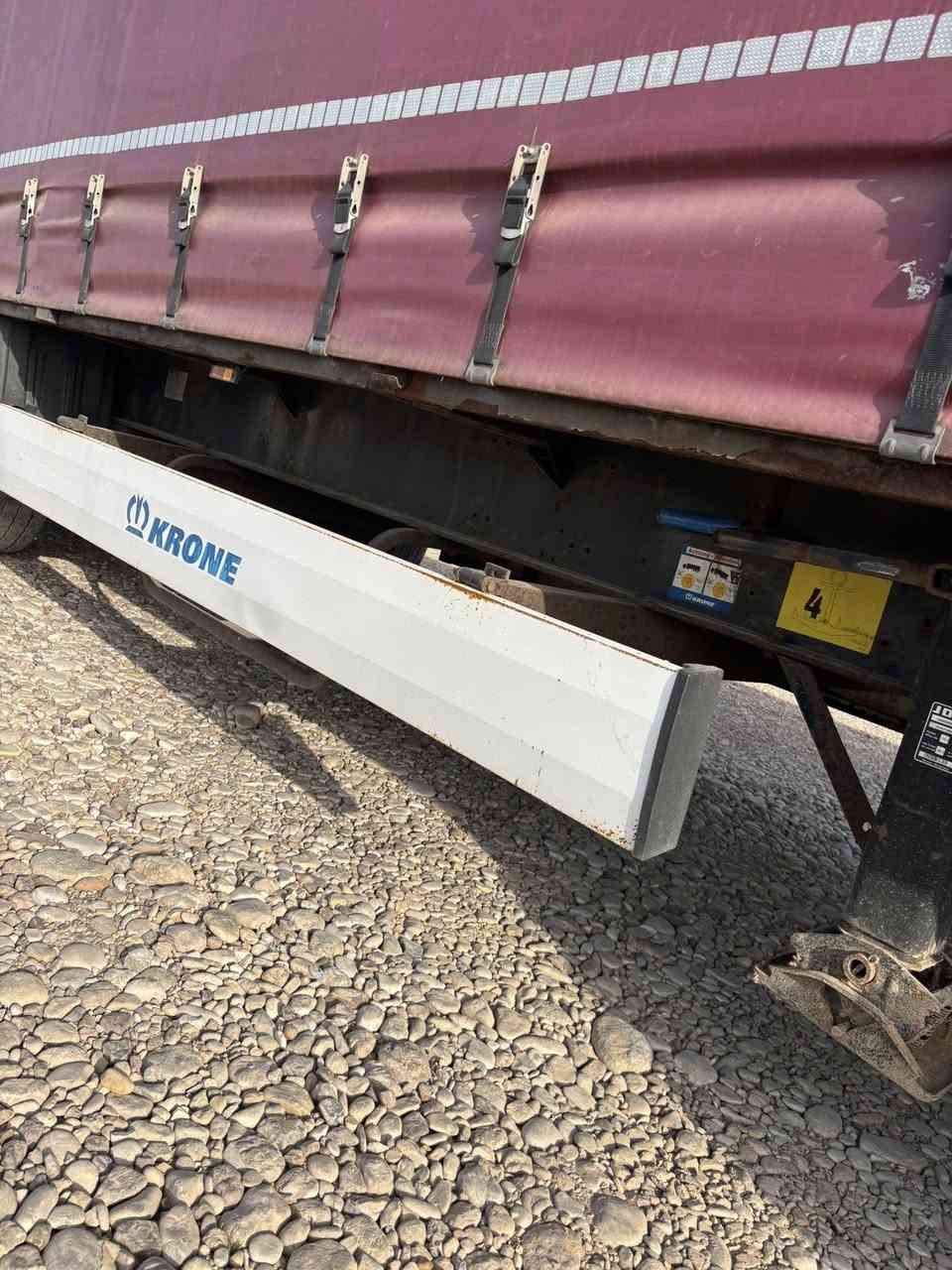 عربانه كرون  موديل ٢٠١٤ كاتي/جديد
عنوان كلار
📞📱☎️Tlf  0772 713 0942
