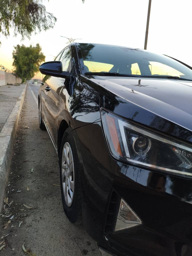 سلام عليكم النترا 2020 ماشية 49 مواصفات se رادار امامي ..تحديد مسار .. تحكم استيرن ..تبريد ثلج .. رقم سليمانية بأسمي ..ضرر السيارة جاملغ مبدل و ربع بونيد بدون دواخل بدون ايرباك سعر 136 وبيها مجال العنوان كركوك .*********** كركوك, العراق
