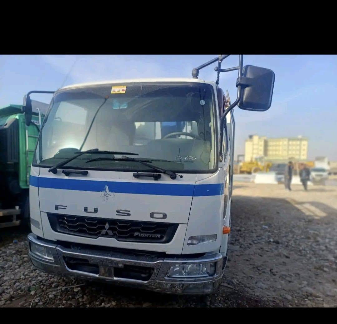 سلام عليكم البيع فوسه كرين بلادي ثلاثه سلايت محرك بم ونوزل سياره جديده رقم بصره تحويل ثاني يوم *********** مكان سياره العماره ميسان سعر ٣٢٠

