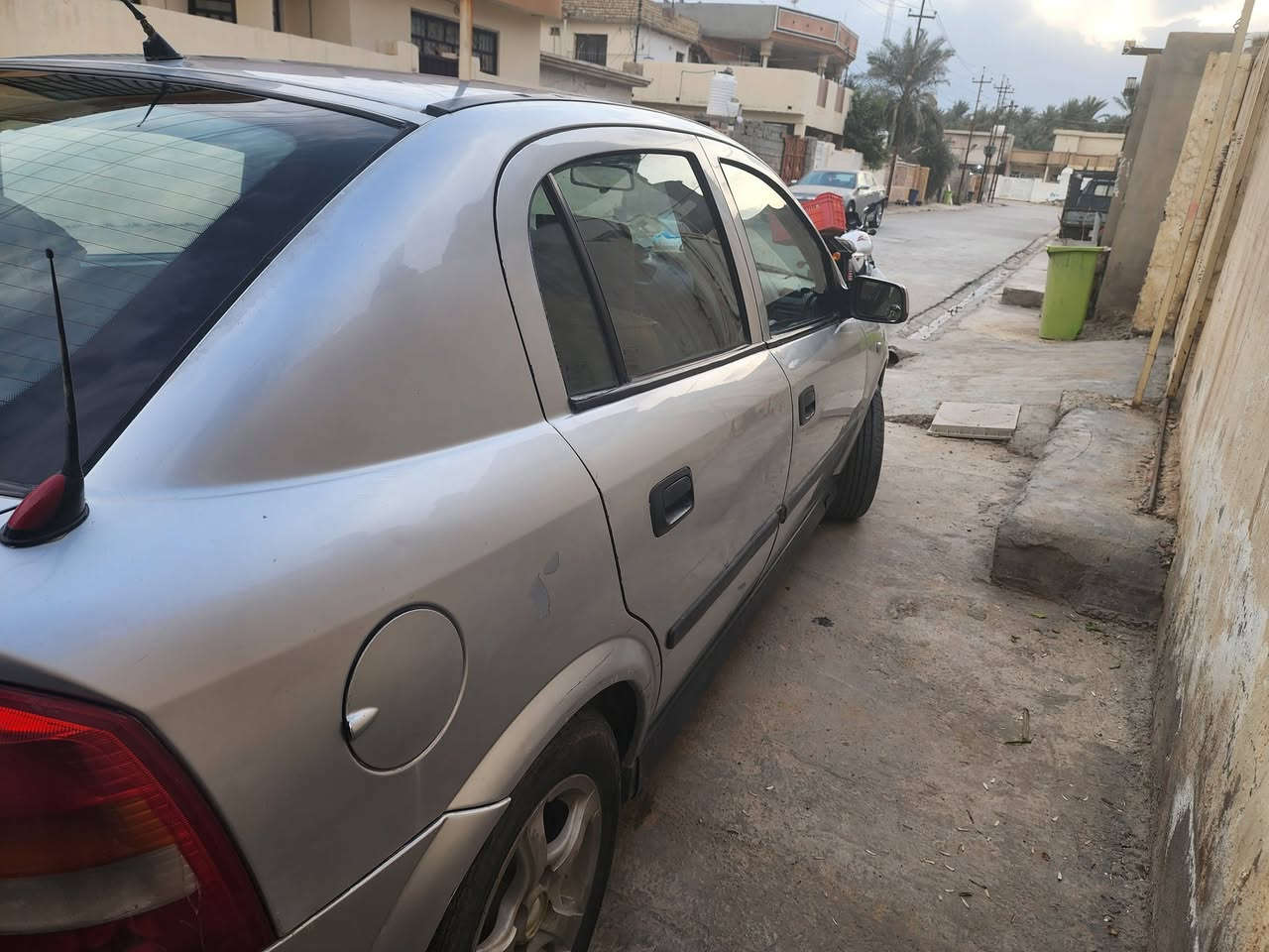 اوبل استرا ٢٠٠٢ محرك ١.٦
مصبوغة حزام اثر جراد .
عارضهة ٤٧ .
مبايل ***********
