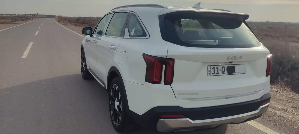 السلام عليكم
للبيع
سورنتو 2024 فول مواصفات ماعدا بنوراما بغداد وباسمي مكانها بغداد ماشيه 15 اخذتها زيرو على ايدي 
وسعرها 325 وبيها مجال للشراي والطيبين وكل هلا بيكم
***********
