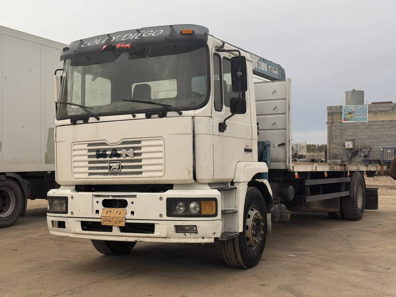 مان موديل ٢٠٠٠ سيازه جاهزة كهربيات كلشي جاهز سعر 120 مجال مكان سياره كلار ***********
