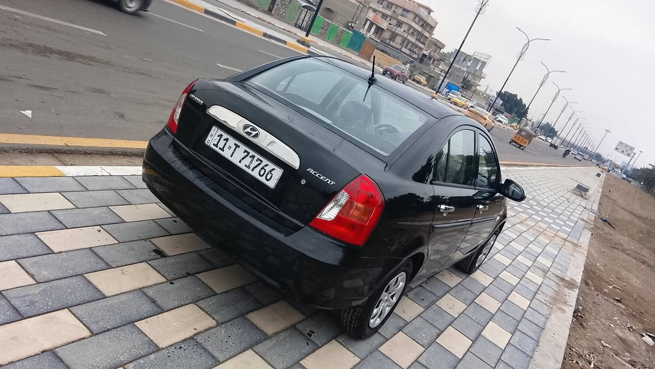 سلام عليكم اكسنت 2009 خليجي مكفولة بيهة نص باب خلفي صبغ مكينه1600داخل لونين صاج جاهزة من كلشي مكينه كير صدر تخم تاير تبريد كهربائيات كلة جديد وجاهز سونار بل منشور سعر 78 مكان سيارة بغداد
تصال ***********
