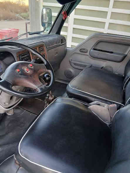 بينگو للبيع موديل 99 حداديه مشط ستيرن مكينه جديدة العنوان بغداد الدورة السعر 58 وبيها مجال ***********
