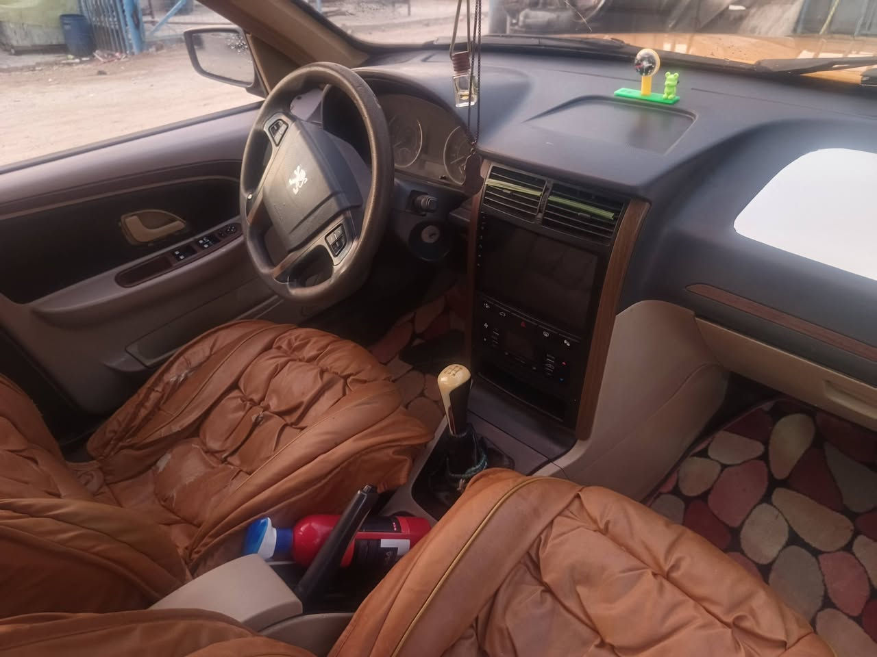 سلام عليكم سياره بيجو بارص موديل 2018 سياره رقم ميسان سياره كفاله عامه نضافه 90% سعر 65 وبيهه مجال قليل العنوان ميسان *********** رقم
